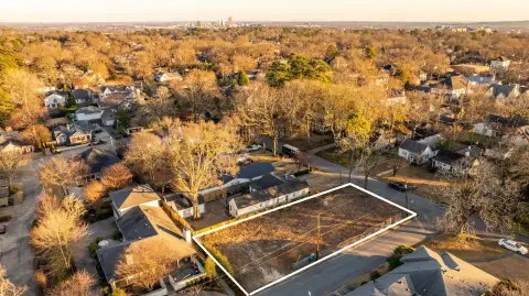 Oversized Lot in Little Rock