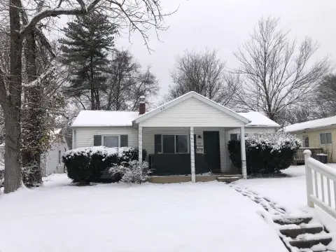 Bloomington Rental Property in Green Acres