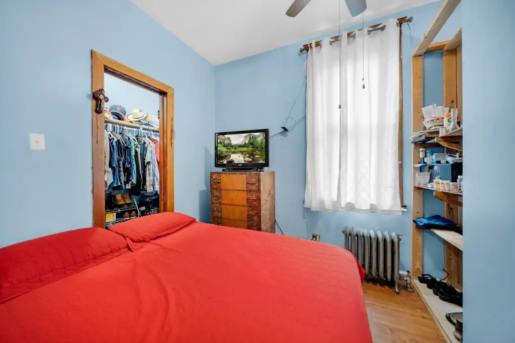 Picture 8