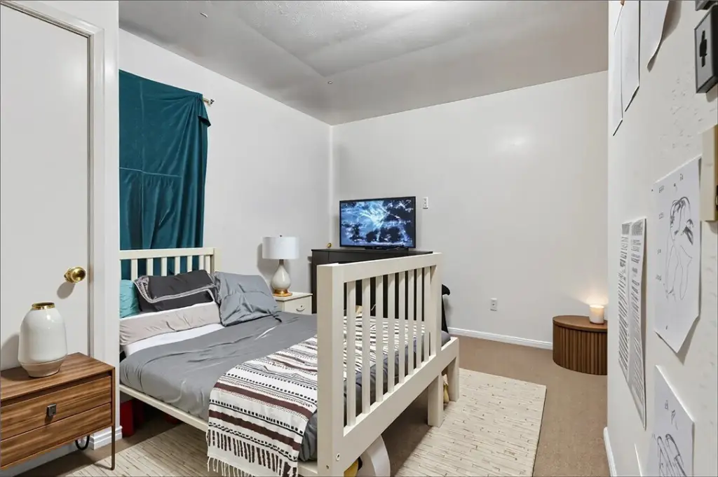 Picture 8