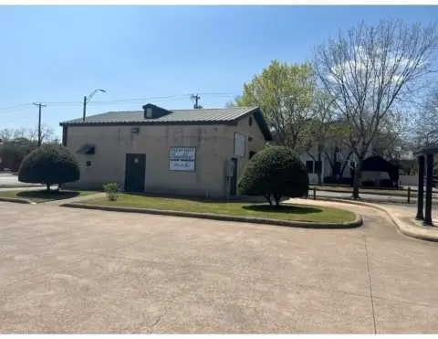 Ennis, TX - Business Opportunity