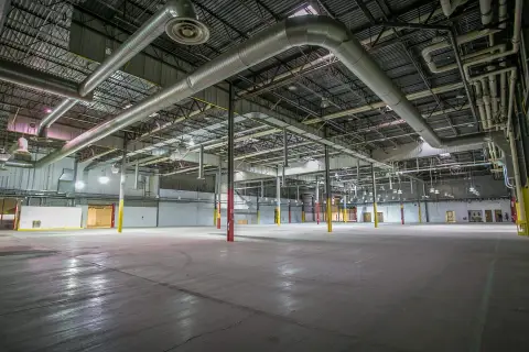 Warehouse Space Available in Dubuque