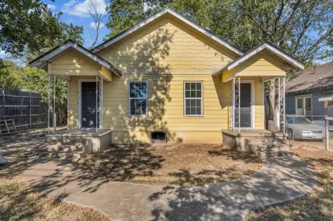 Renovated Duplex in Waco, Texas