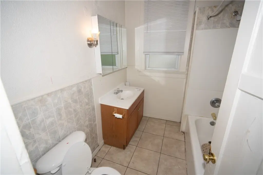 Picture 6