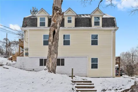 Remodeled Fourplex in McKeesport, PA
