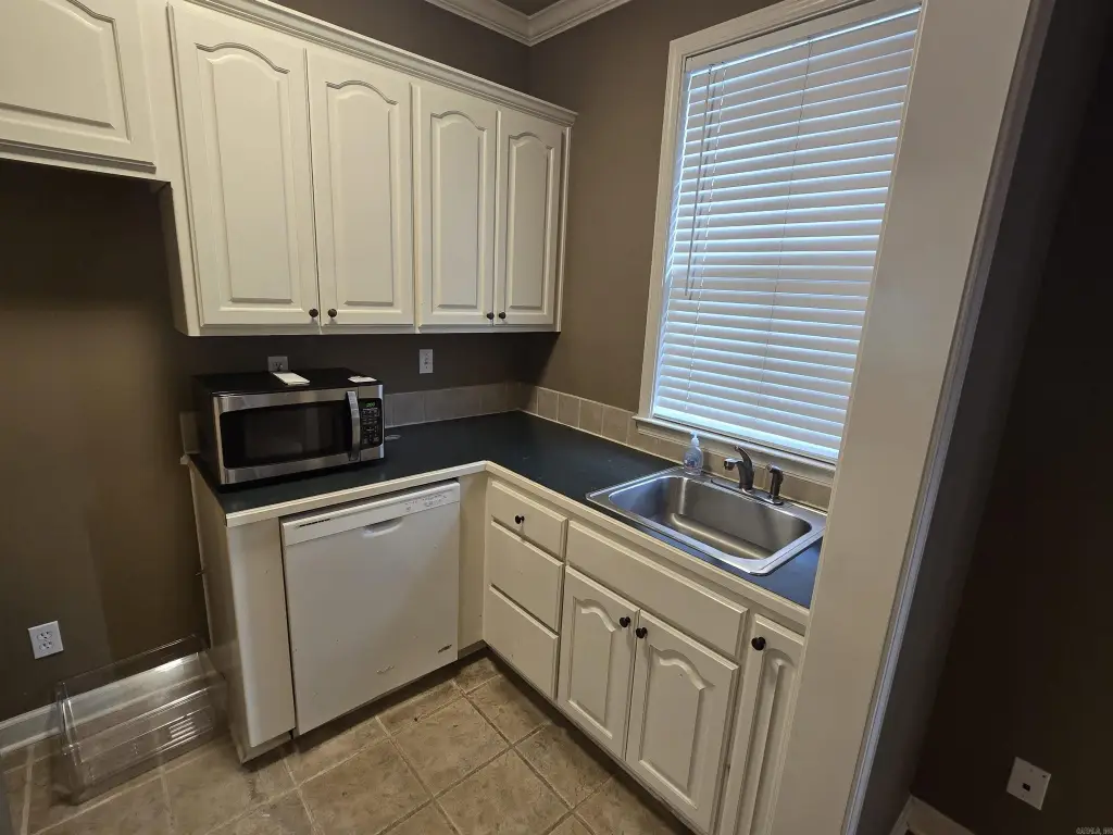 Picture 30