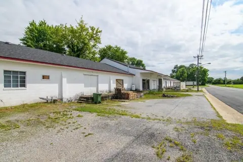 Warehouse with Loading Docks