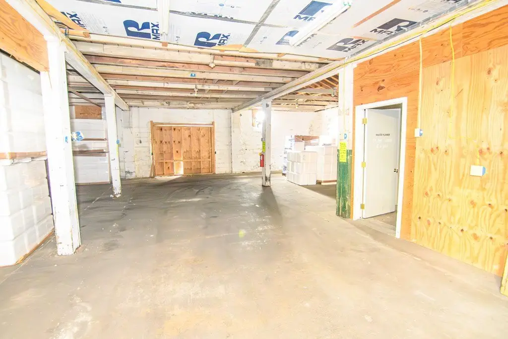 Picture 9