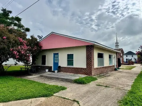 Commercial Kitchen Building