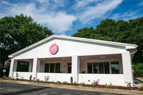Restaurant with Covered Outdoor Seating