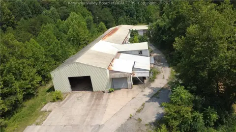 Warehouse Property With Grade Access