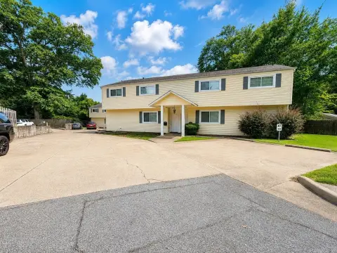 Four-Unit Apartment Complex