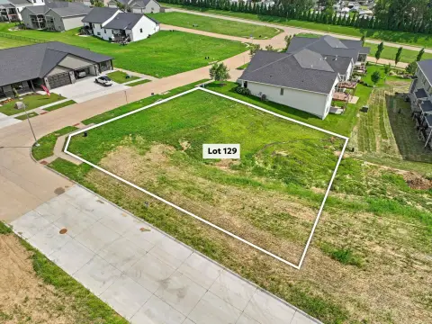 Residential Lot in South Pointe