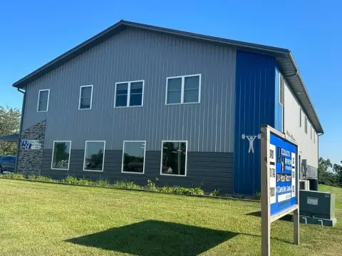 Calmar Commercial Property with Apartments