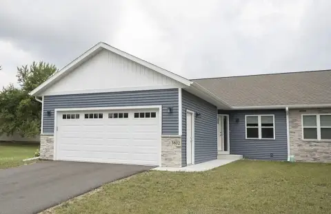 Newer Duplex in Weston, WI