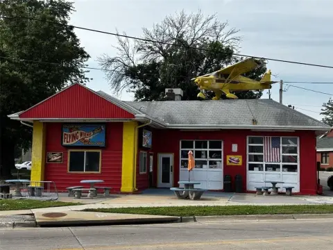 Iconic Restaurant Property