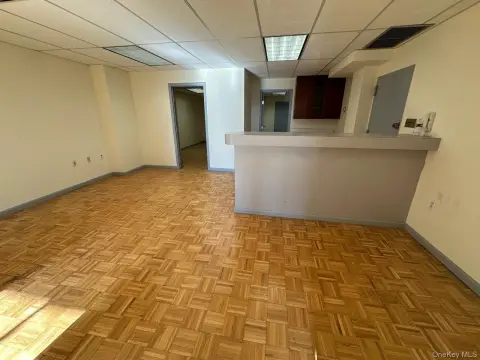 Bright Commercial Office Space