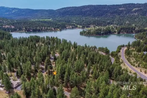 Blackhawk Lake Estates Land