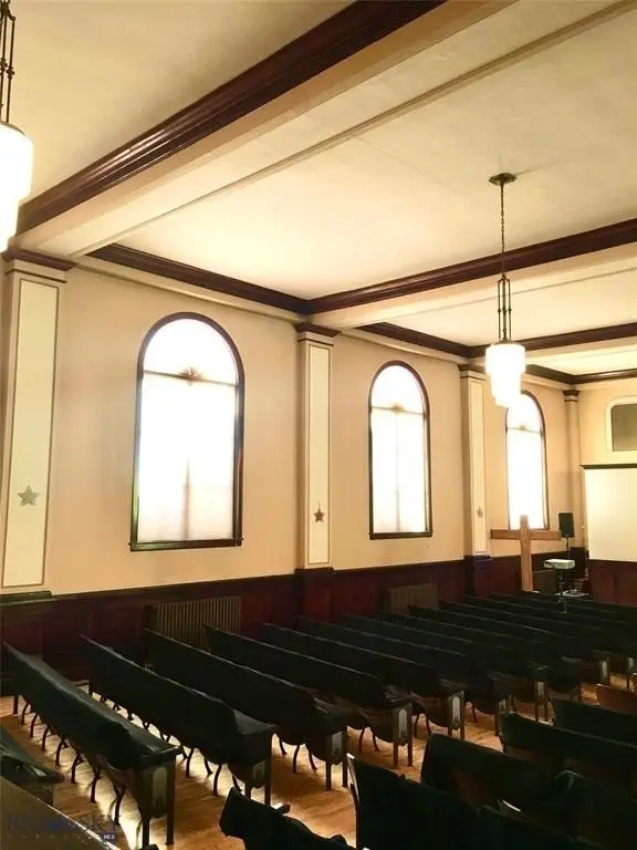 Picture 19