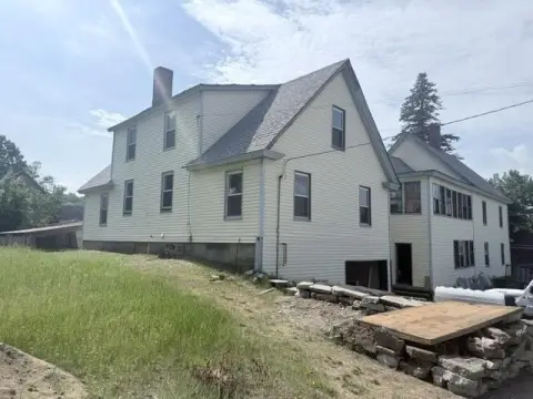 Renovated Duplex Quadplex Property