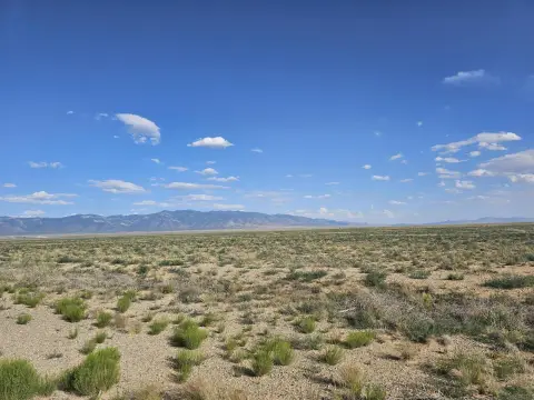 Land in Los Lunas, NM