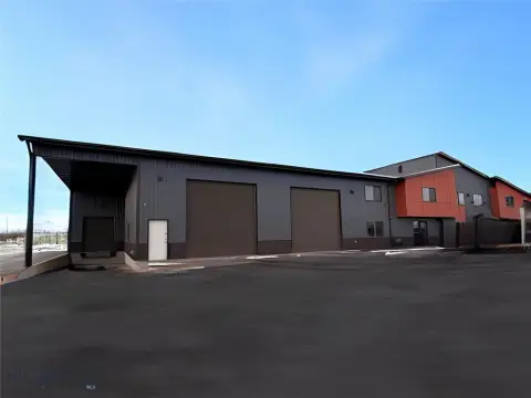 Versatile Warehouse Unit in Bozeman