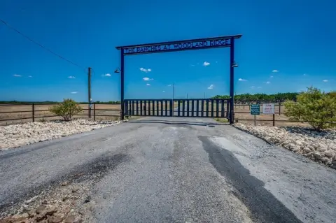 Walnut Springs Land in Gated Community