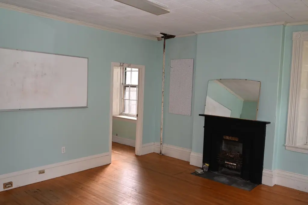 Picture 19