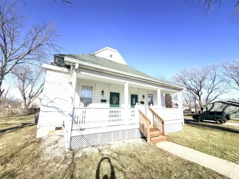 Well-Maintained Duplex with Income Potential