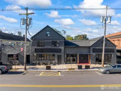 Mixed-Use Property with Two Restaurants