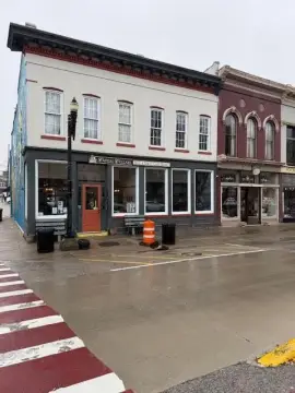 Frankfort Commercial Property For Sale