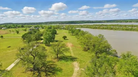 53+ Acre Brazos Riverfront Property