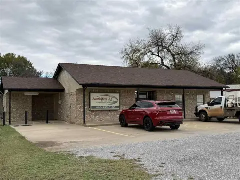 Office Building in Faxon, OK