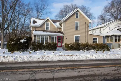 Columbiana Duplex with Garages