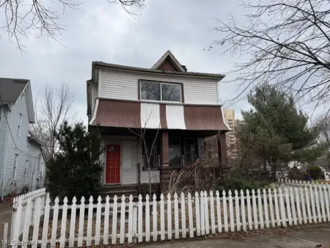 Cleveland Triplex with Garage