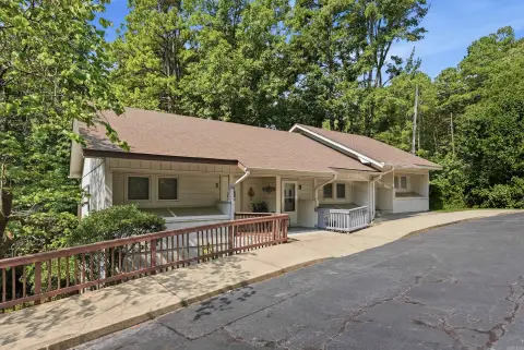 Updated Two-Bedroom Duplex