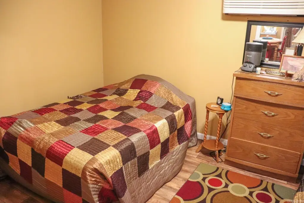 Picture 37