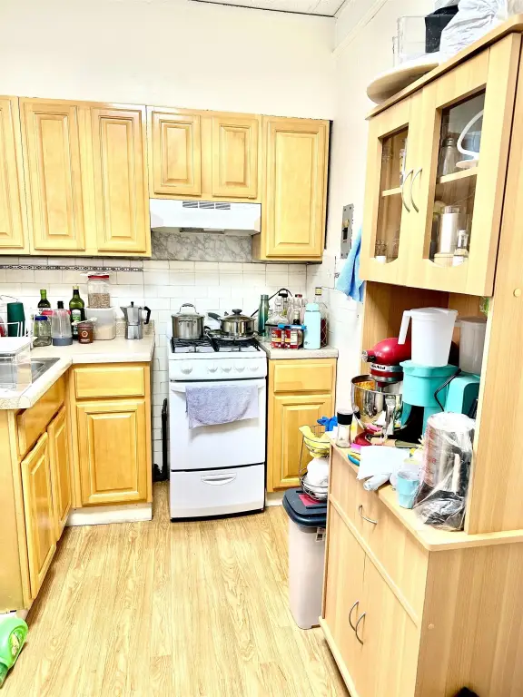 Picture 10