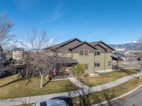 Updated Duplex in Bozeman
