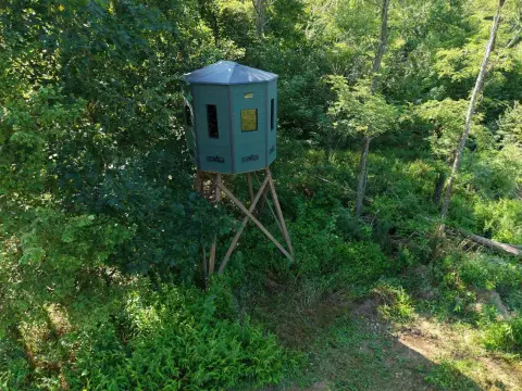 Hunting Land with Tower Blinds