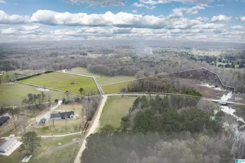 Spacious Homesite in Lynn Estates