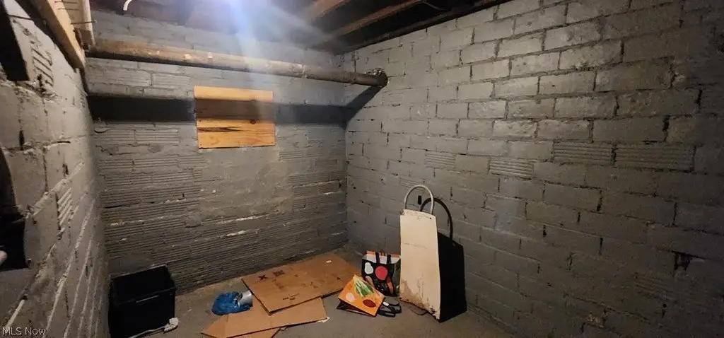 Picture 37