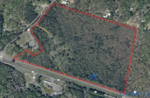 Spacious Land in Powhatan, VA