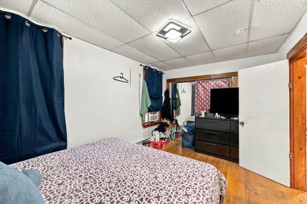 Picture 16