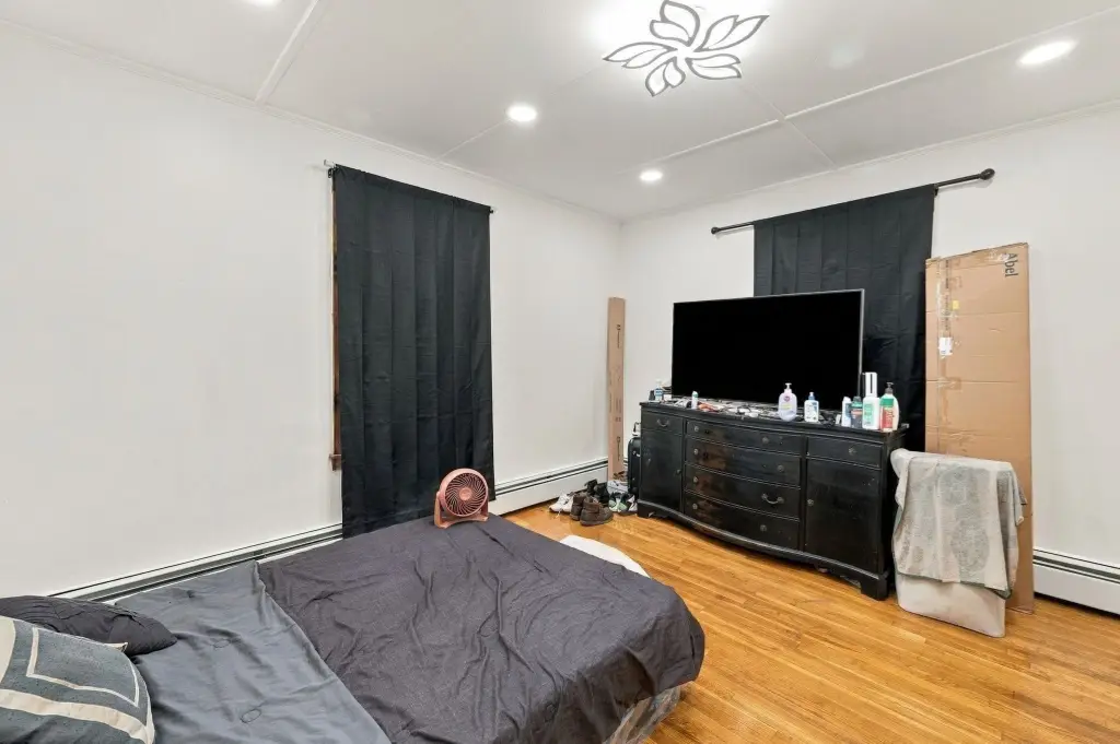 Picture 19