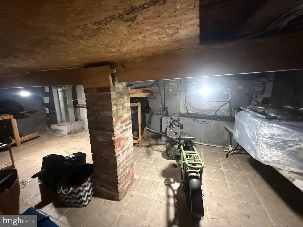 Picture 18