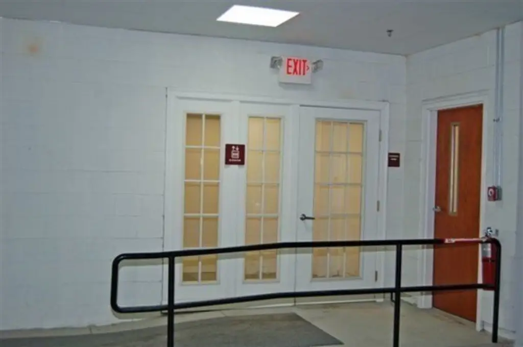 Picture 19