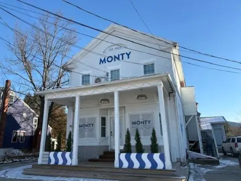 Mixed-Use Property with Basement
