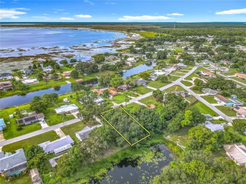 Waterfront Lot on Crooked Lake