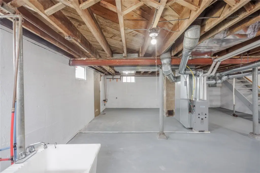 Picture 33